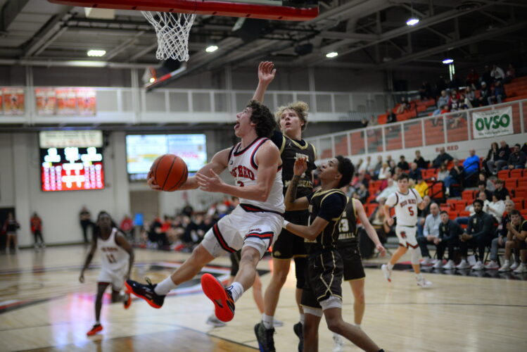 Steubenville Fires Up In Second Half To Advance Past Monarchs In OVAC 5A Semifinals